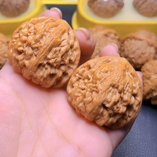 文玩核桃蓟县虎头王