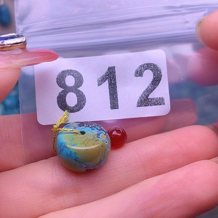 南红玛瑙未镶嵌珠宝奇石