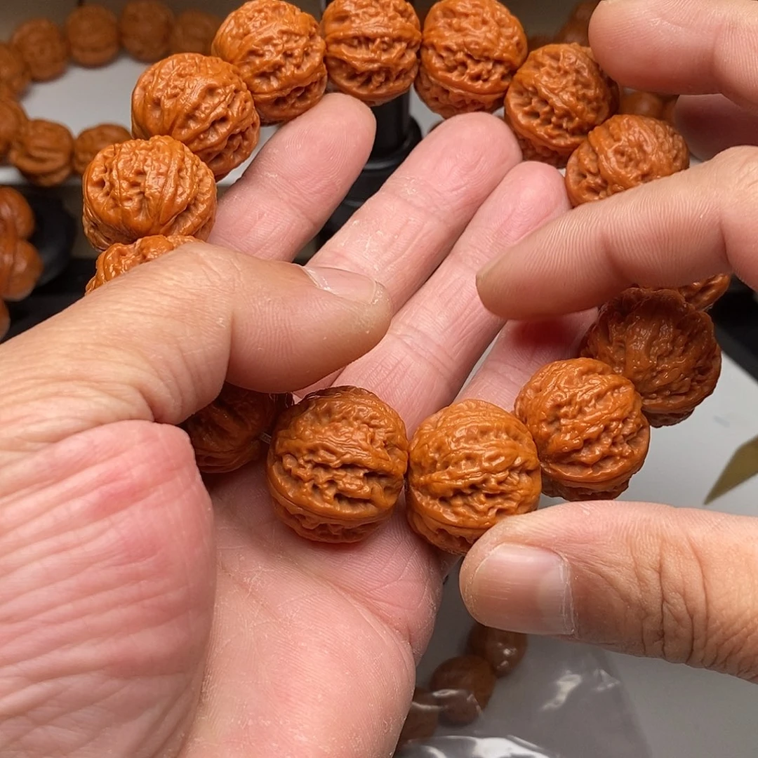 木质类文玩核桃2.4珊瑚纹