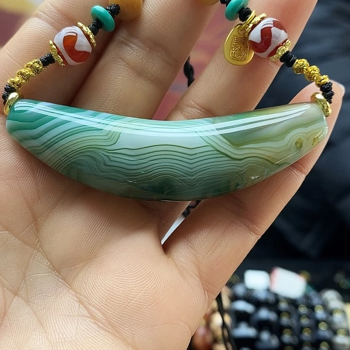 玛瑙/玉髓合金颈饰