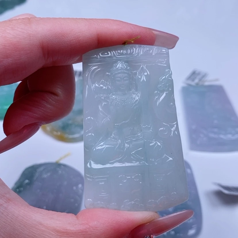 【闪购商品】颈饰未镶嵌翡翠三***迪