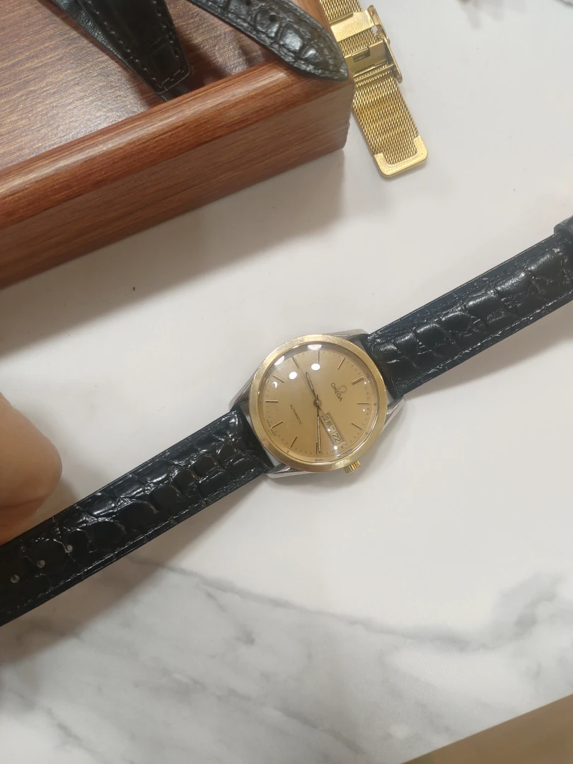 95新 Omega/欧米茄 九成新优雅简约经典精致石英女士名表