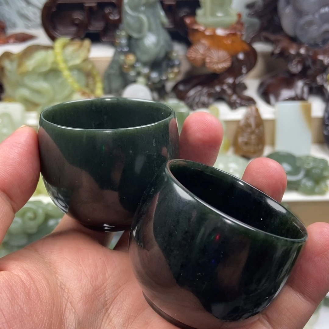 【闪购商品】吊坠(不含链)未镶嵌和田玉真*