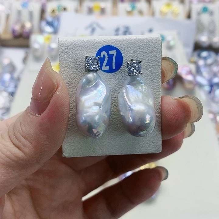 银S925镶嵌耳饰淡水珍珠