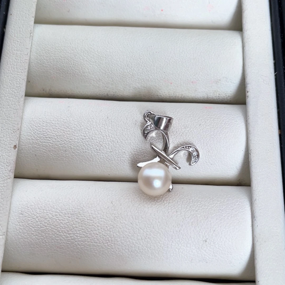 颈饰银S925镶嵌海水珍珠