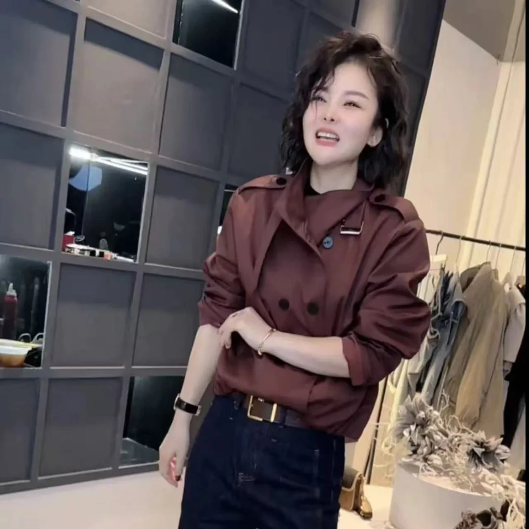 《姚家优麦汇》Y3682春款冲锋衣设计感百搭时尚外套休闲女款