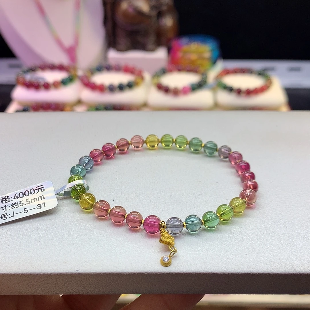 手串碧玺未镶嵌5.5/彩虹净度。