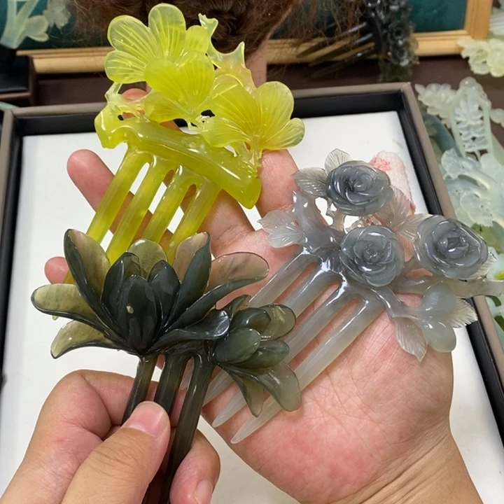 蛇纹石玉发饰未镶嵌蓝*