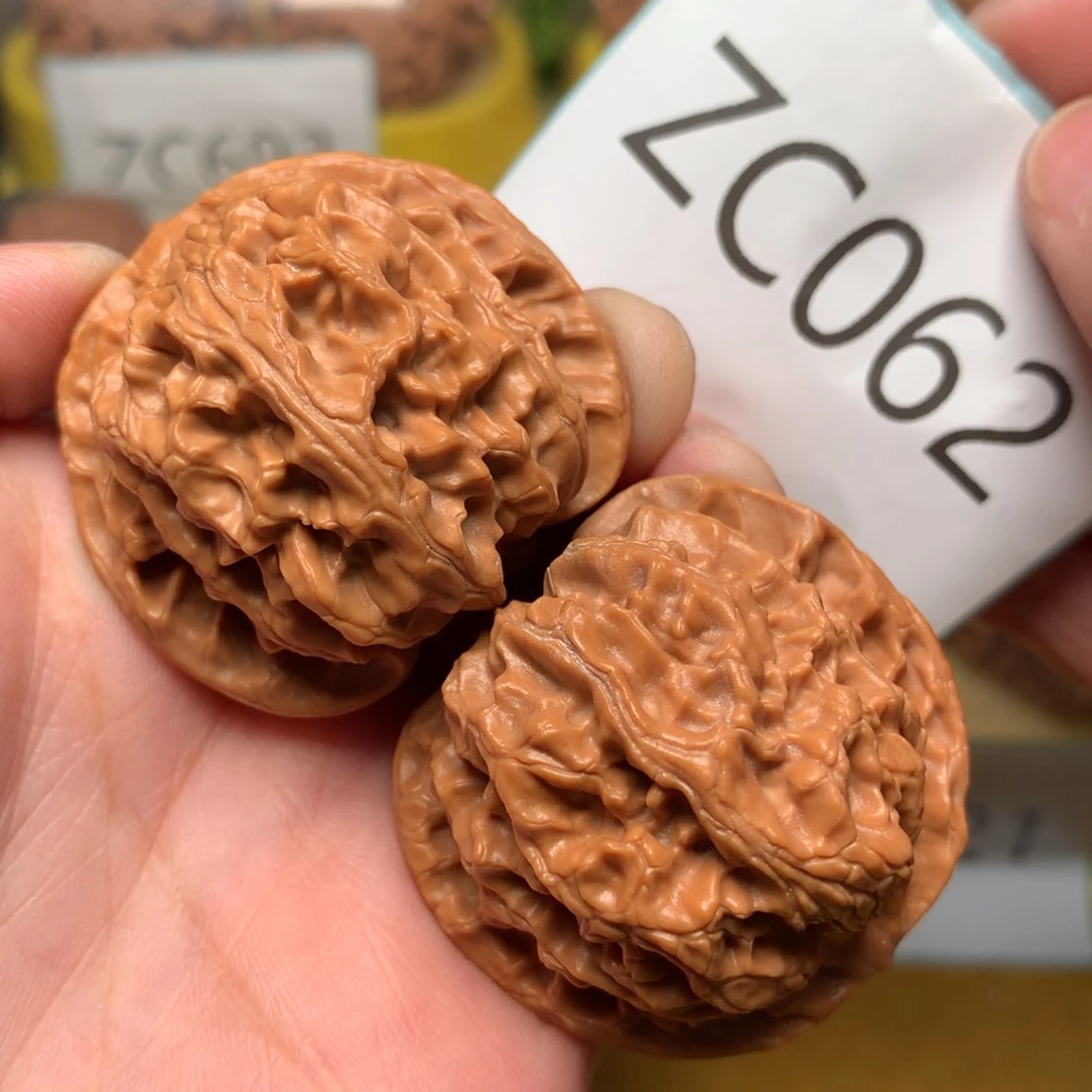 文玩核桃把件肉球苹果41