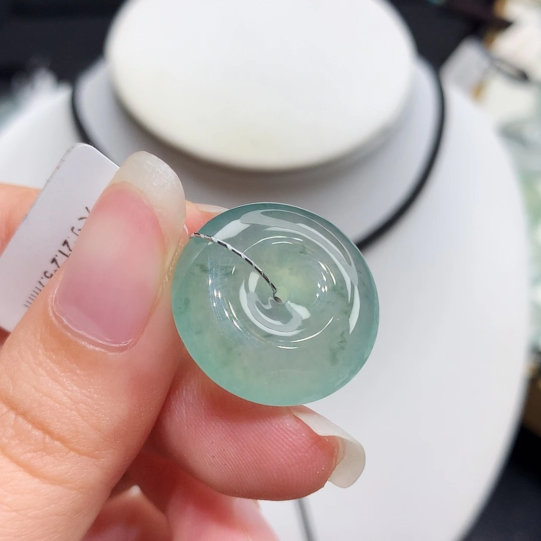 翡翠未镶嵌胸饰翡翠127，21.2/5.7