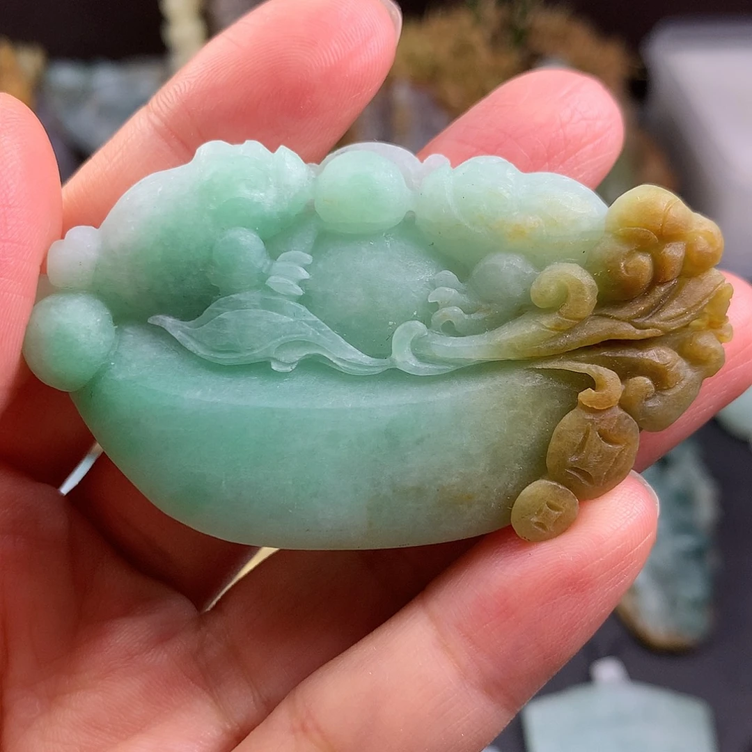 定制翡翠未镶嵌元宝