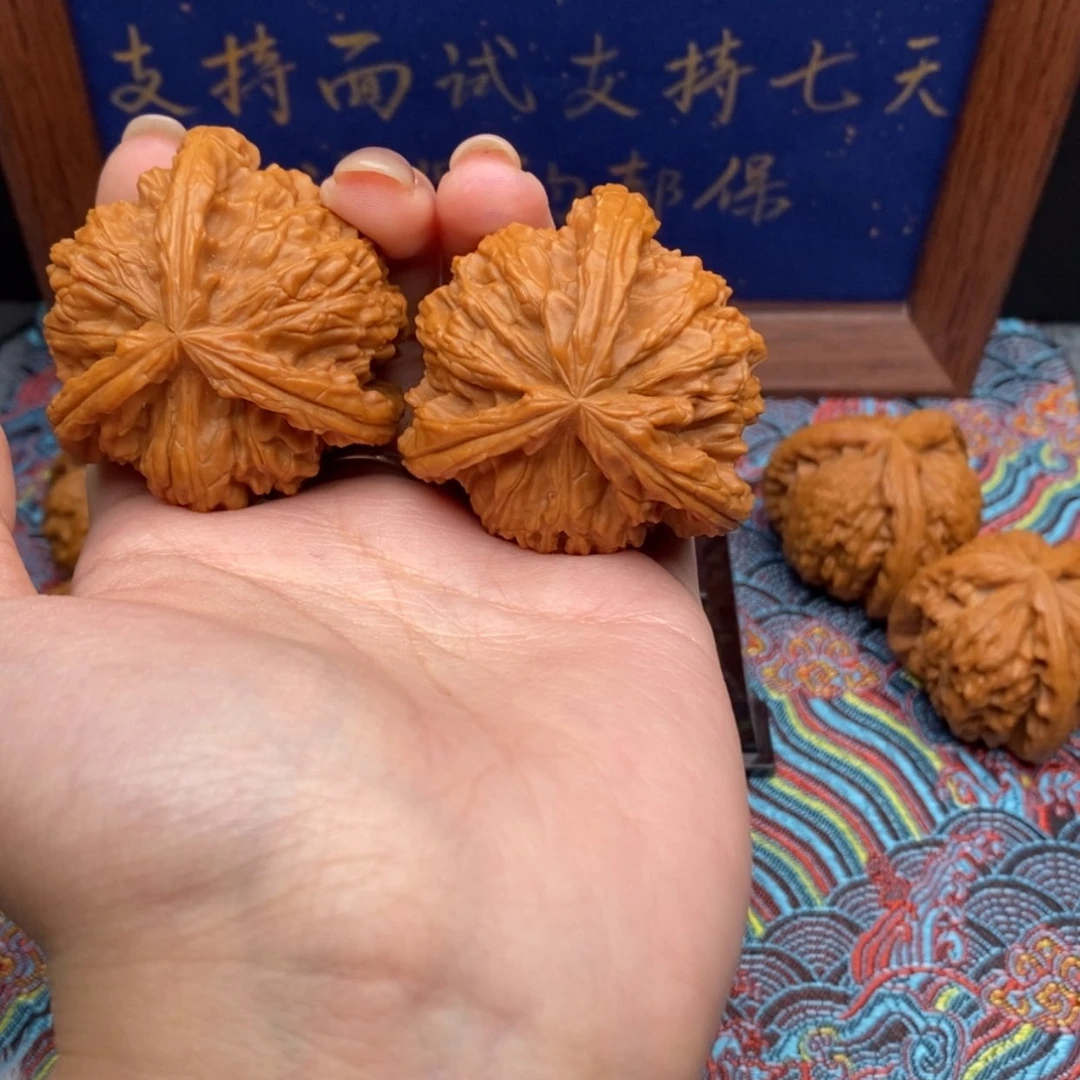 【闪购商品】@****.白狮