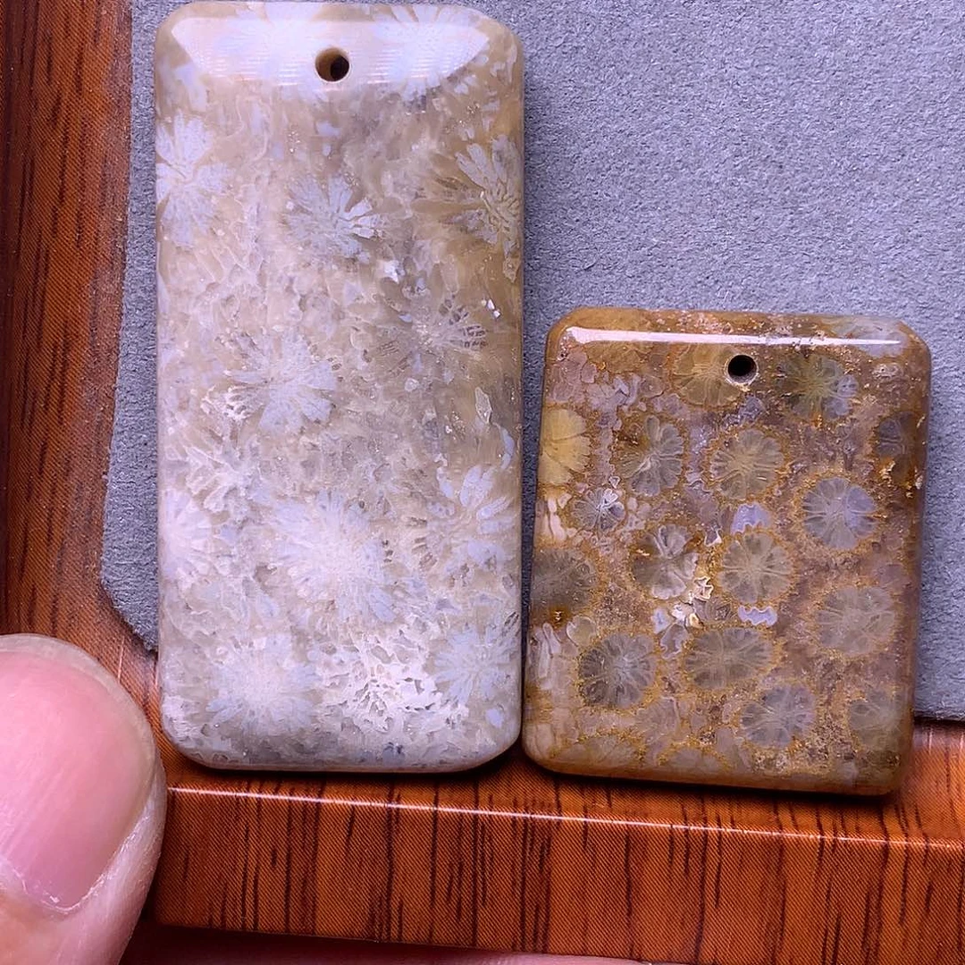 青****硅化玉珠宝奇石合金