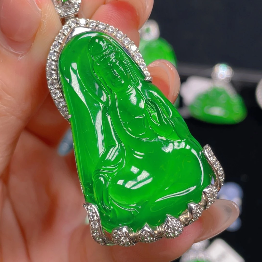 吊坠(不含链)未镶嵌翡翠