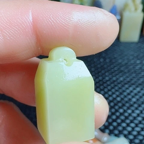 老挝石真真正正章