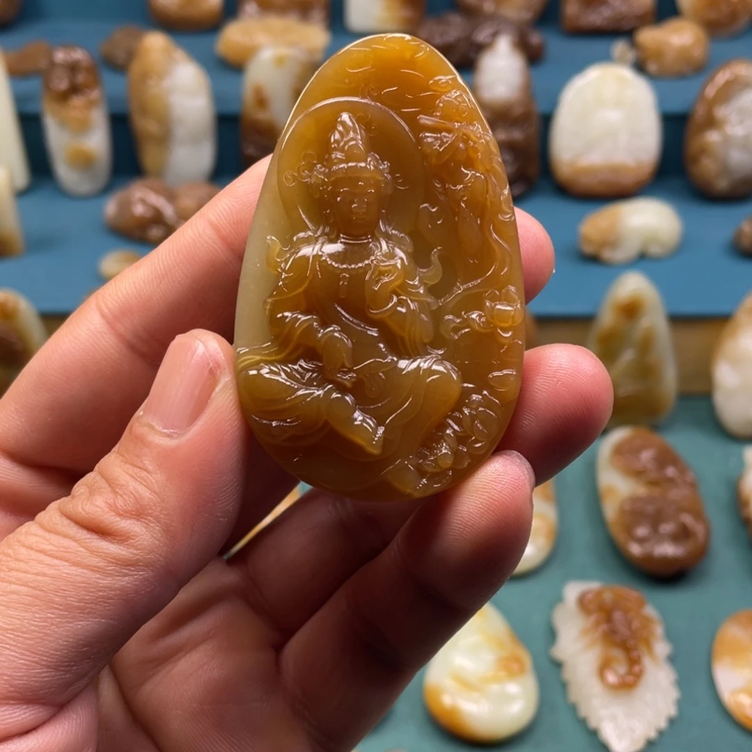 颈饰未镶嵌和田玉