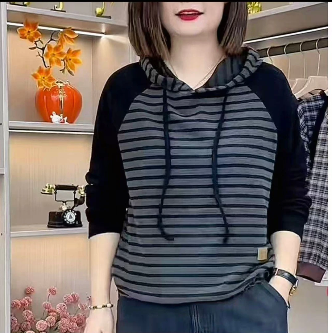 条纹连帽卫衣女秋季年轻妈妈装新款C时尚百搭休闲韩版宽松上衣女