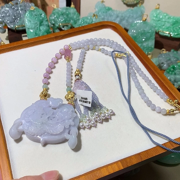 颈饰未镶嵌翡翠翡翠吊坠