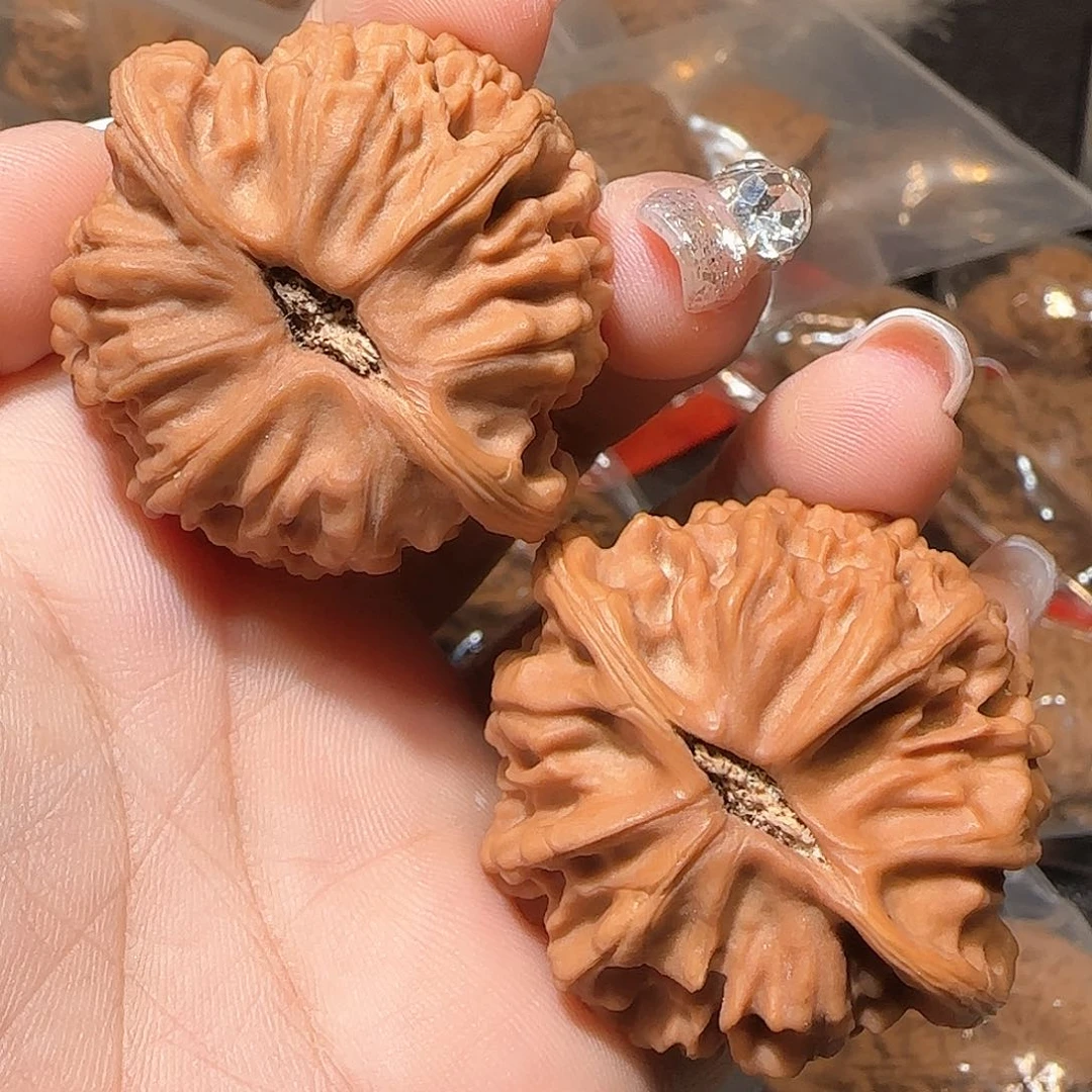 文玩核桃吊坠金*44二爷帽