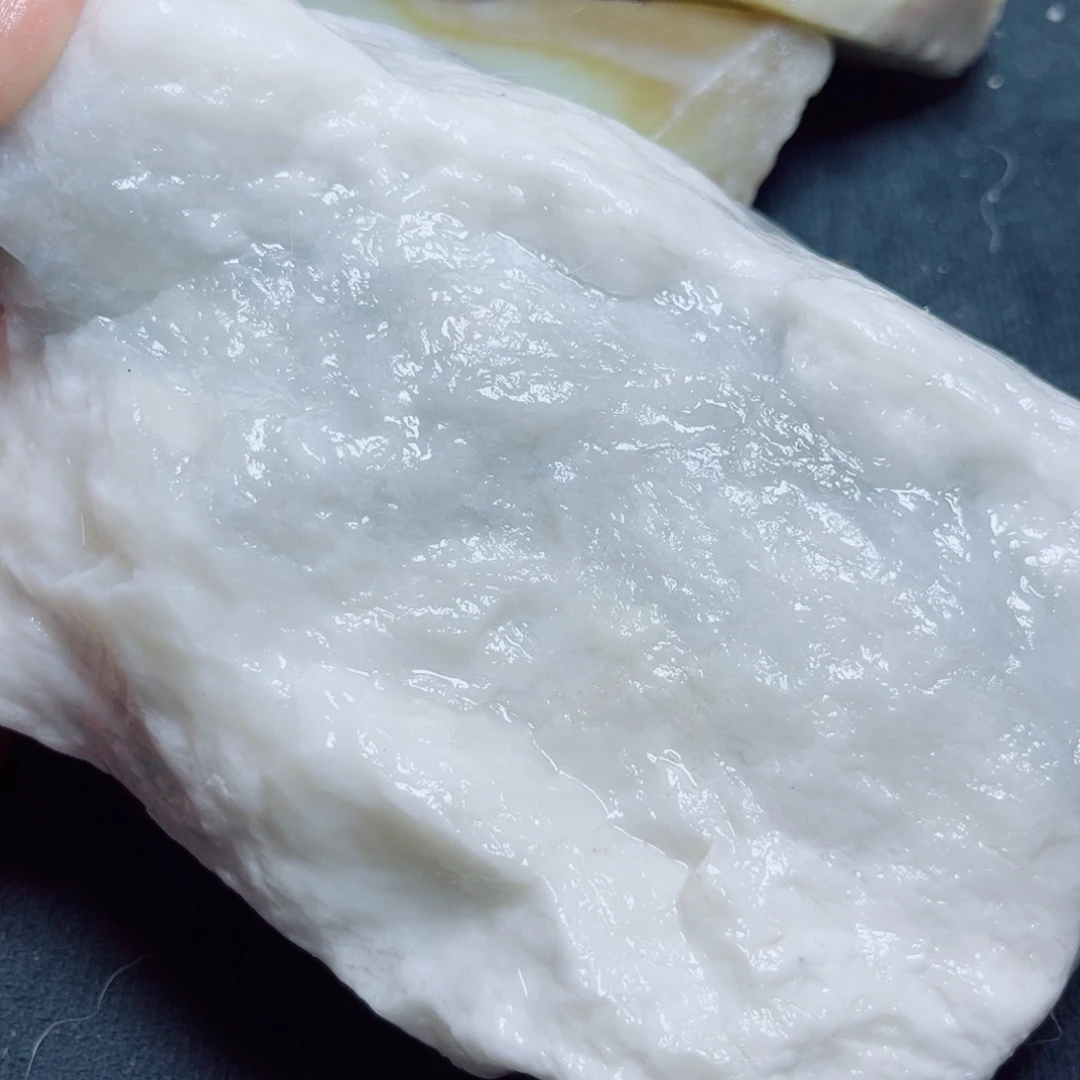 未镶嵌和田玉珠宝奇石
