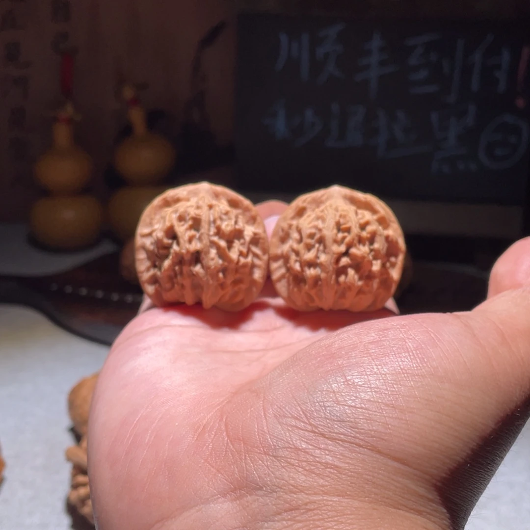 1***.文玩核桃吊坠天地福利