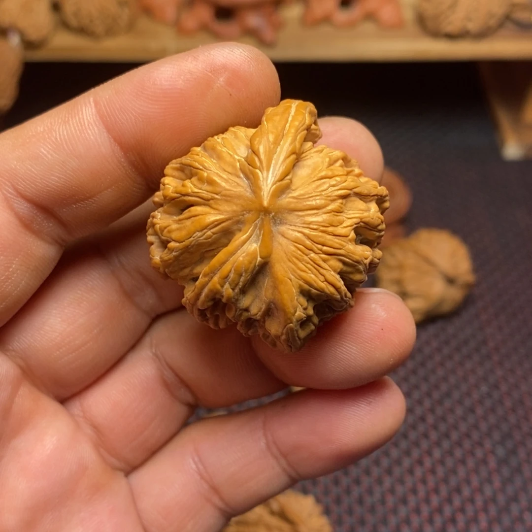 郭***店文玩核桃把件文玩