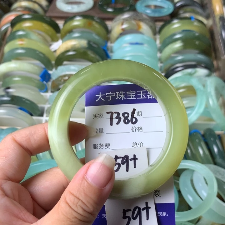 未镶嵌蛇纹石玉手镯7386