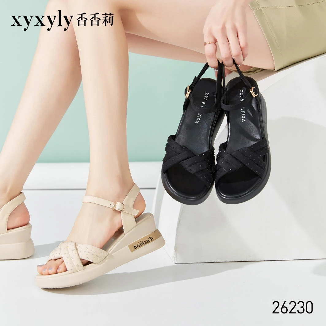 香香莉女鞋2024夏季新款26230一字凉鞋百搭厚底舒适露趾妈妈凉鞋