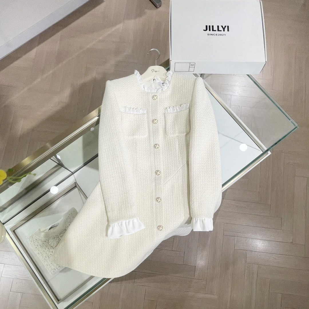 JILLYI【月光白】杏色圆领蕾丝领口千金风时尚连衣裙秋季百搭