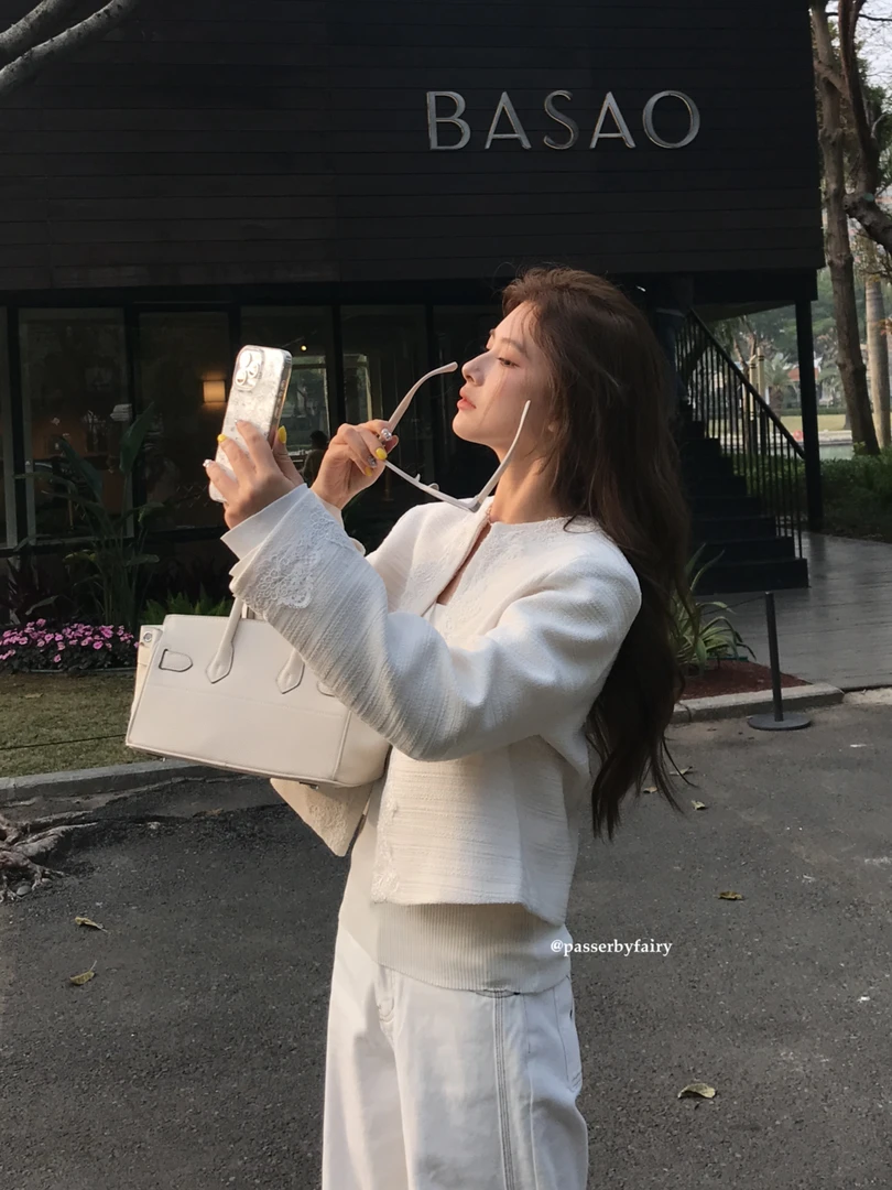 路人仙子自制【温莎岁月】圆领刺绣印花时尚百搭小香外套xz1780