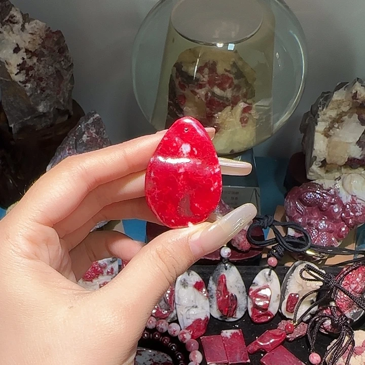 墨***播天然辰砂天然朱砂