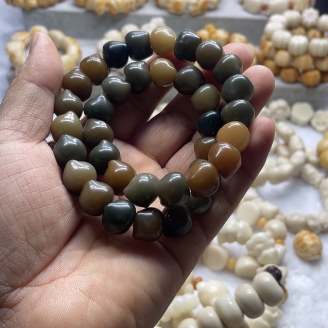 吊坠菩提根/象牙果全品菩提猫头手持卡12