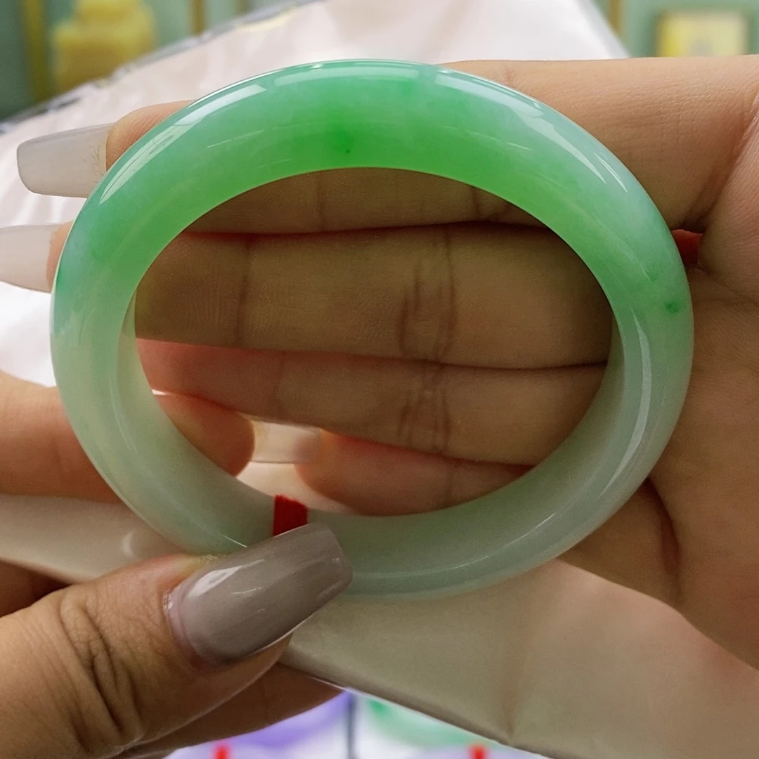 【闪购商品】未镶嵌手镯翡翠