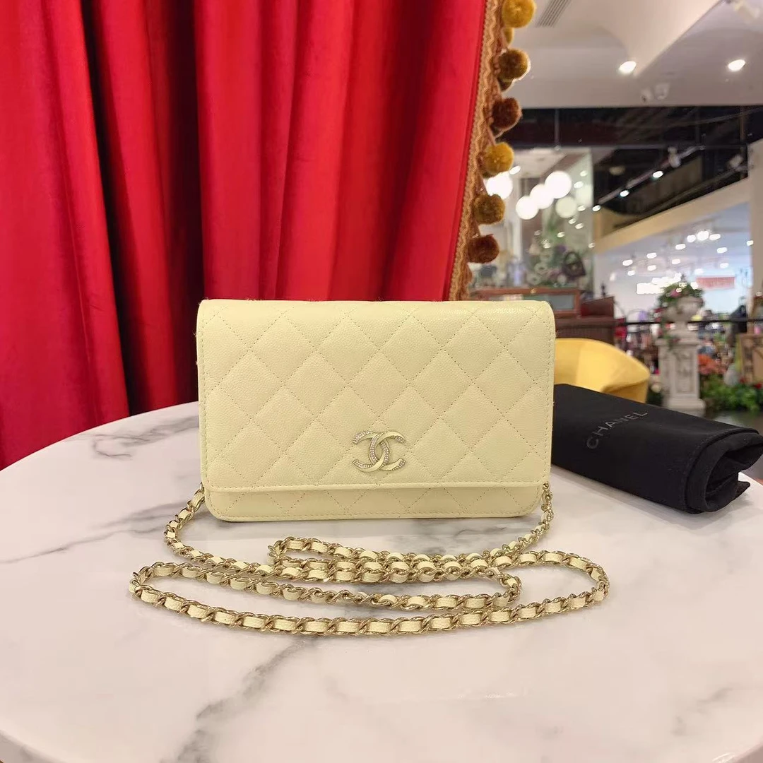 95新 Chanel/香奈儿 CD丨23s钻扣woc小鸡黄荔枝单肩包/46577852