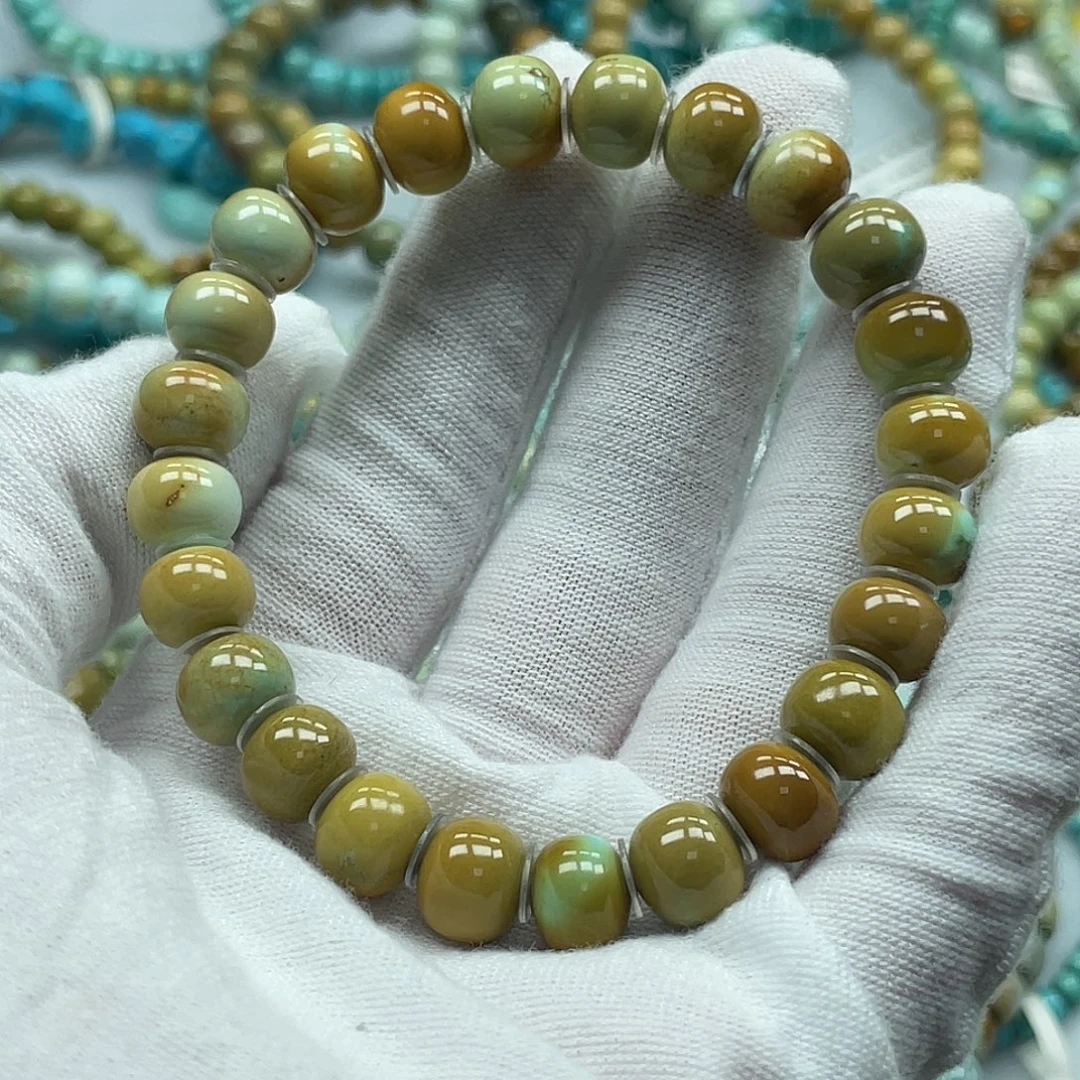 徒***行绿松石未镶嵌珠宝奇石