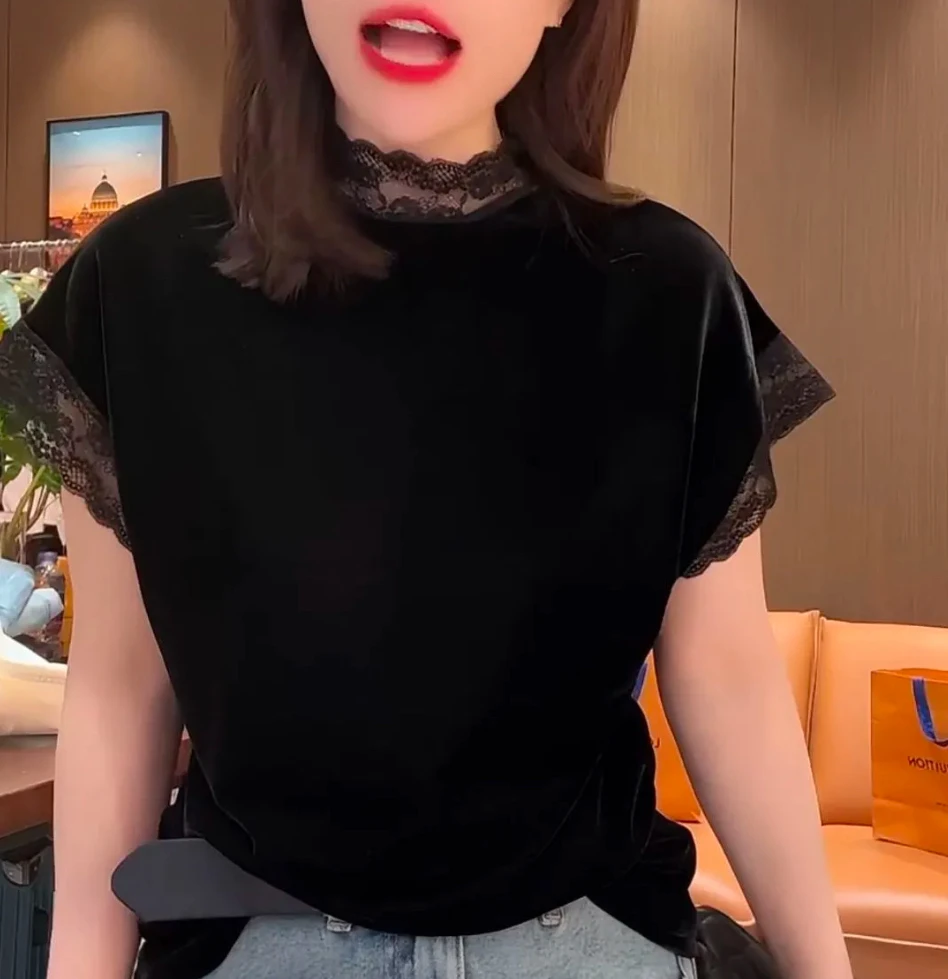 薄料丝绒拼接蕾丝领边短袖打底衫【好物推荐】