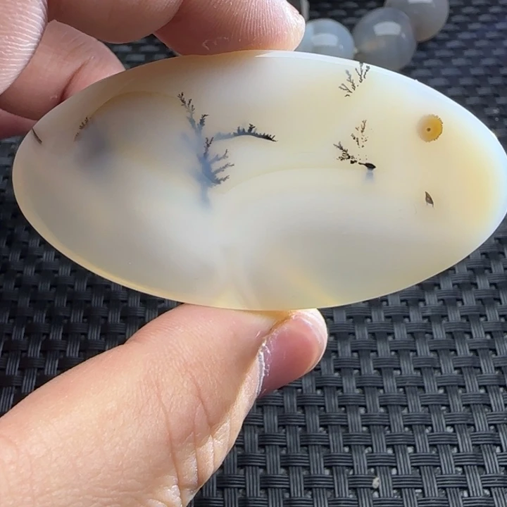 俺***下玛瑙/玉髓未镶嵌颈饰