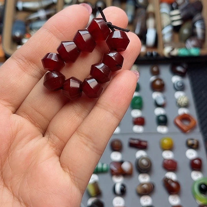 玛瑙/玉髓未镶嵌珠宝半成品