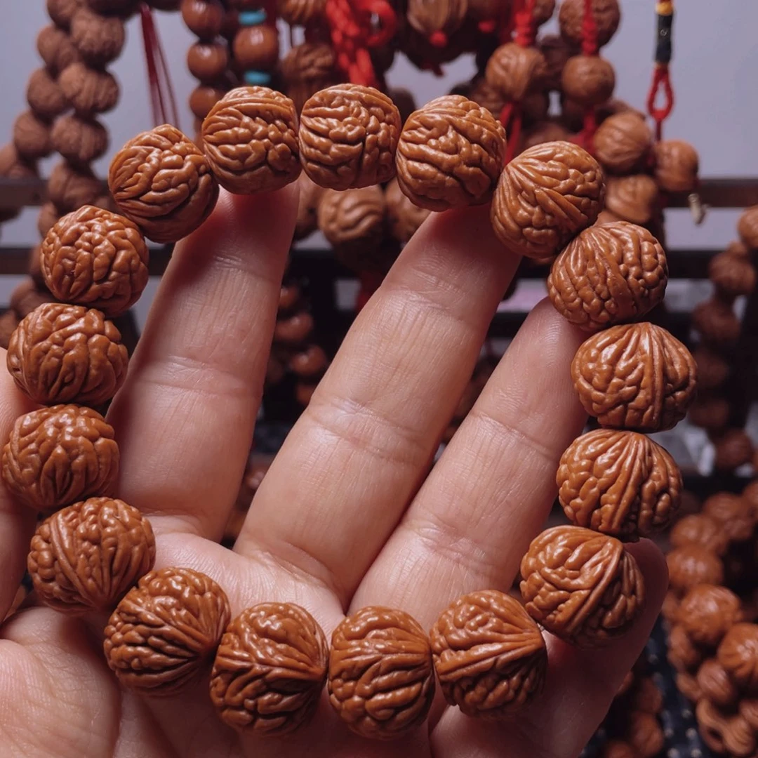 木质类龙纹桃枭手串