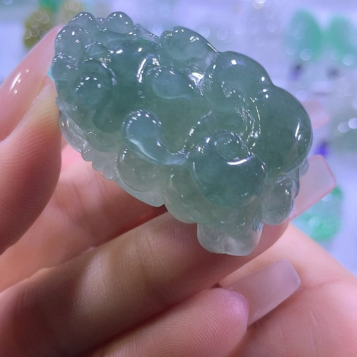 翡翠未镶嵌颈饰天然翡翠A货吊坠