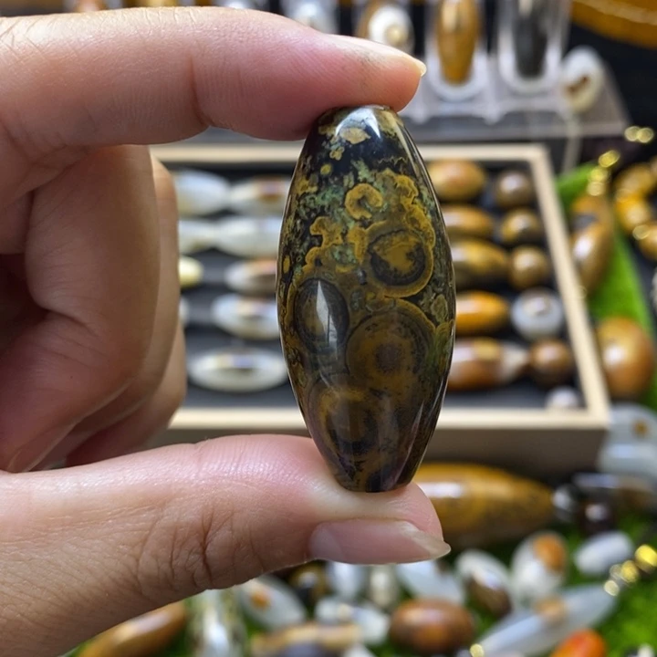 未镶嵌颈饰玛瑙/玉髓