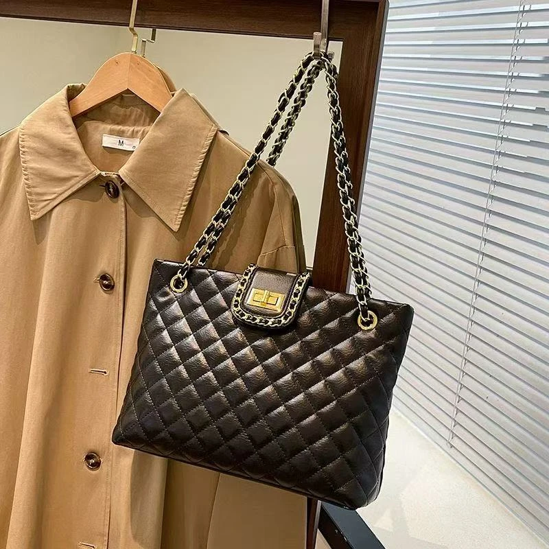 高级质感软皮链条包女今年流行大容量托特包女士新款腋下单肩大包
