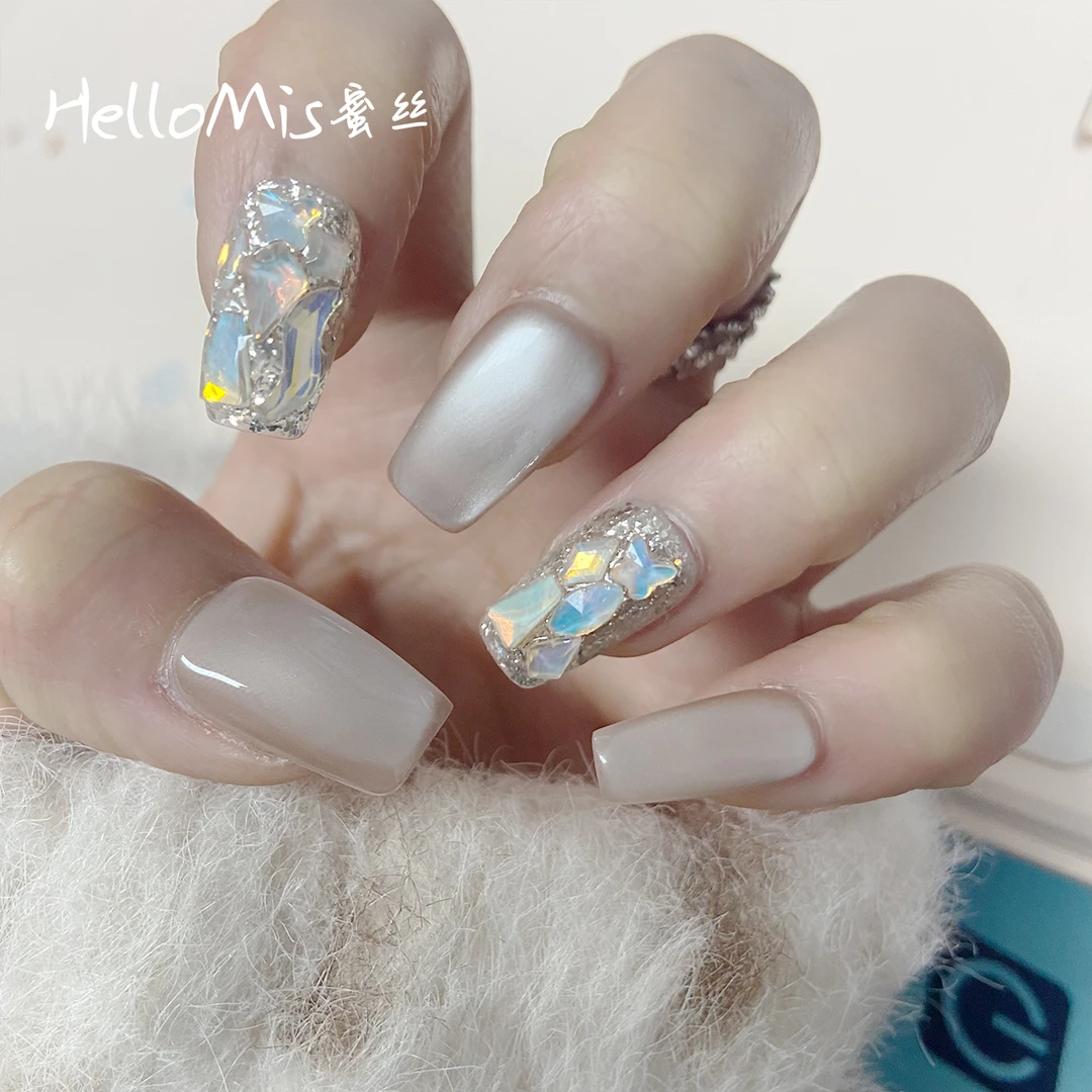 【荔枝冻】秋冬渐变猫眼美甲气质猫眼简约香槟钻美甲穿戴甲031