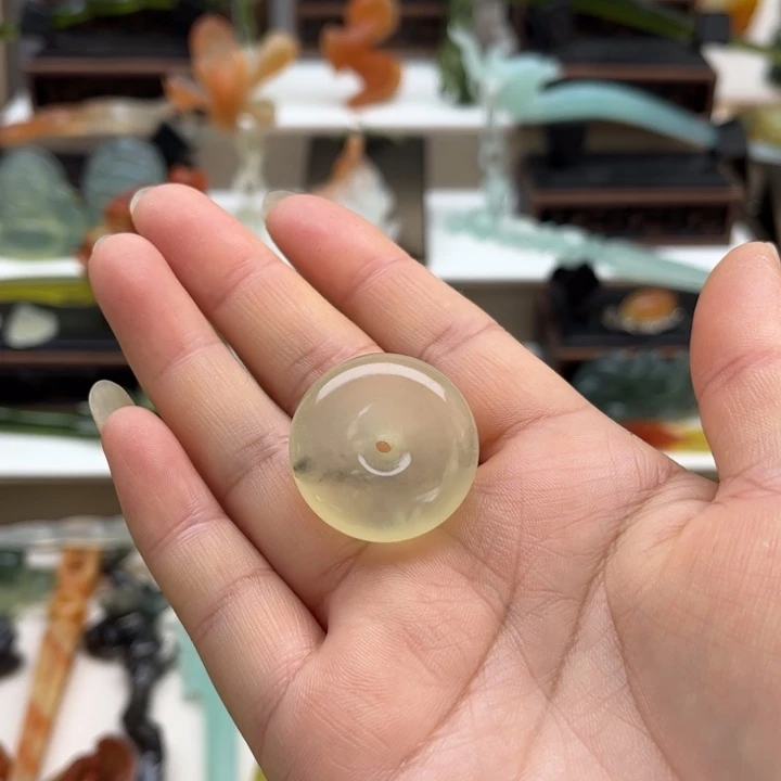 蛇纹石玉未镶嵌岫玉发簪