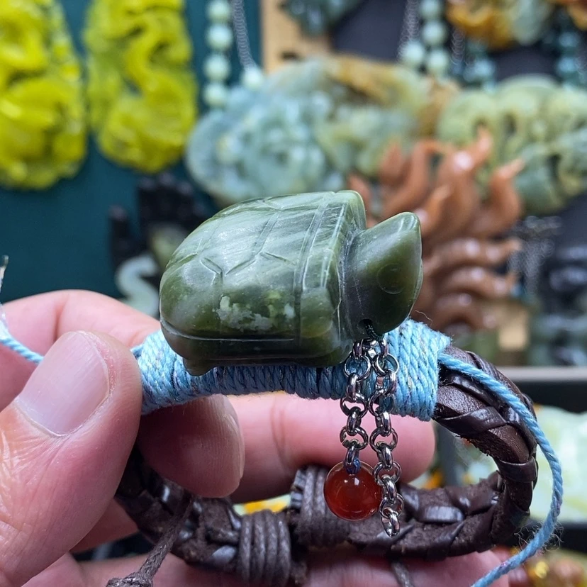 【闪购商品】未镶嵌岫玉手牌