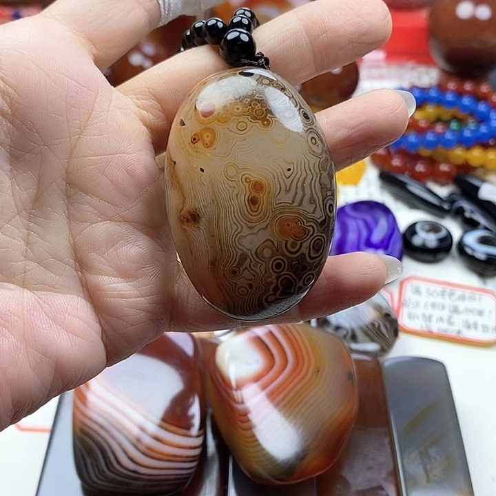 玛瑙/玉髓珠宝奇石未镶嵌尖****观