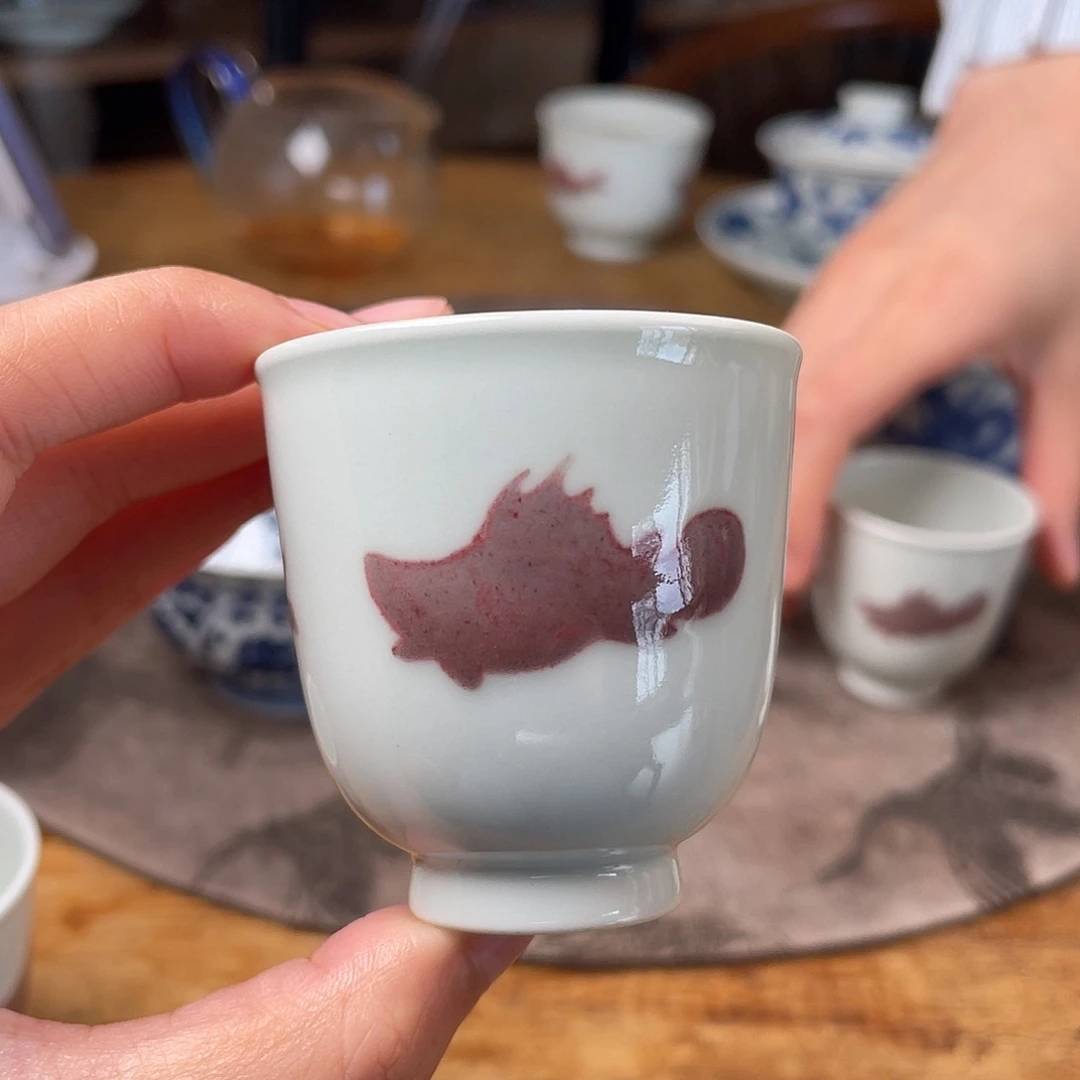 悟***张哈哈陶瓷釉里红杯