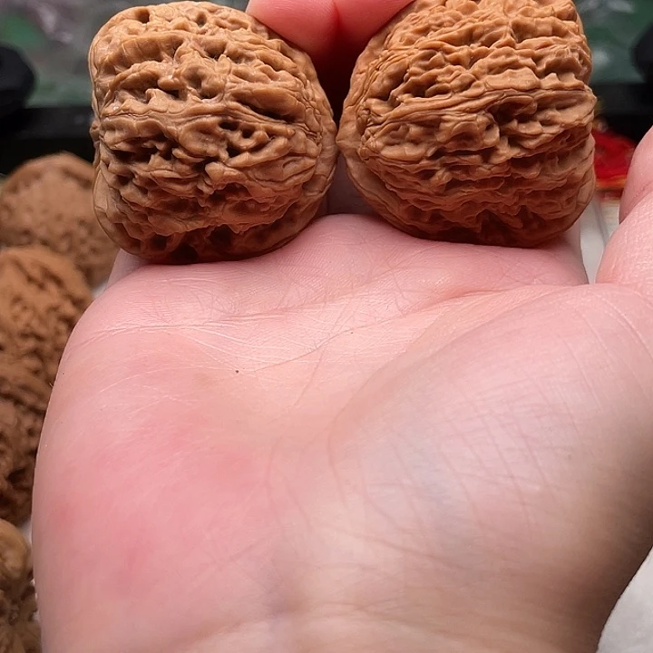 空***格物美价廉物美价廉