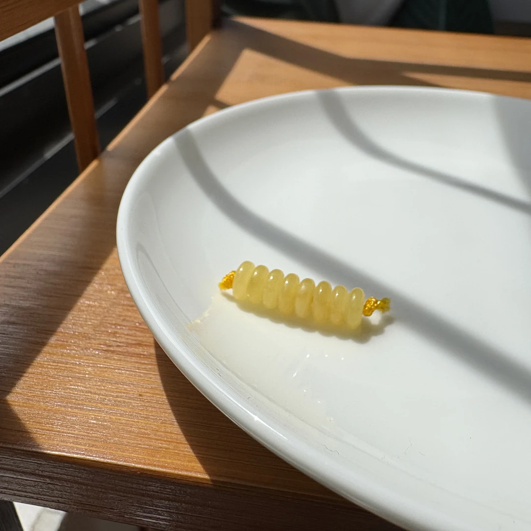 约6-8mm蜜蜡精工药片隔片