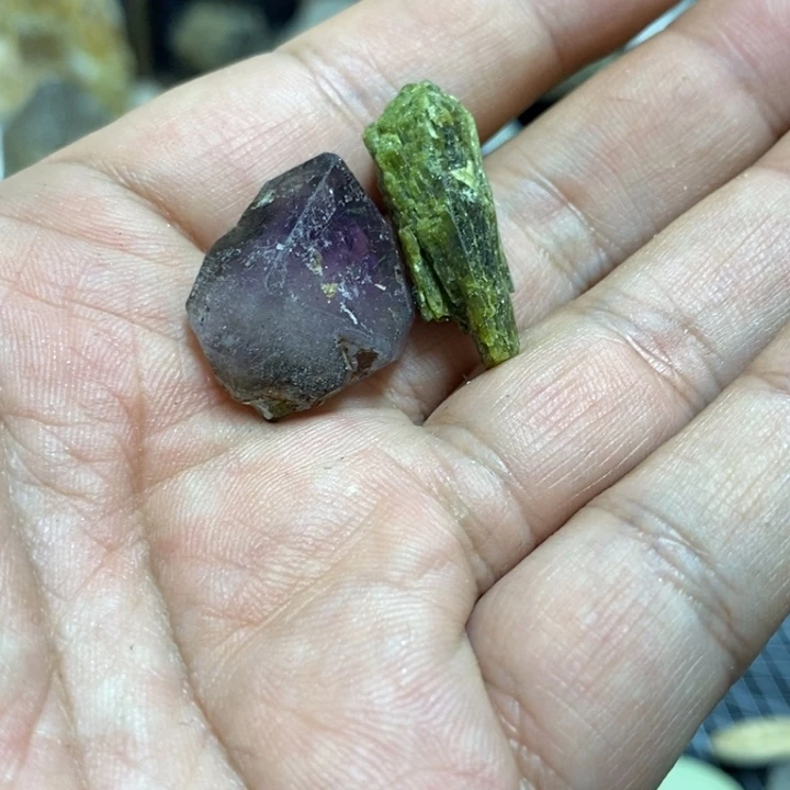 水晶水晶柱未镶嵌